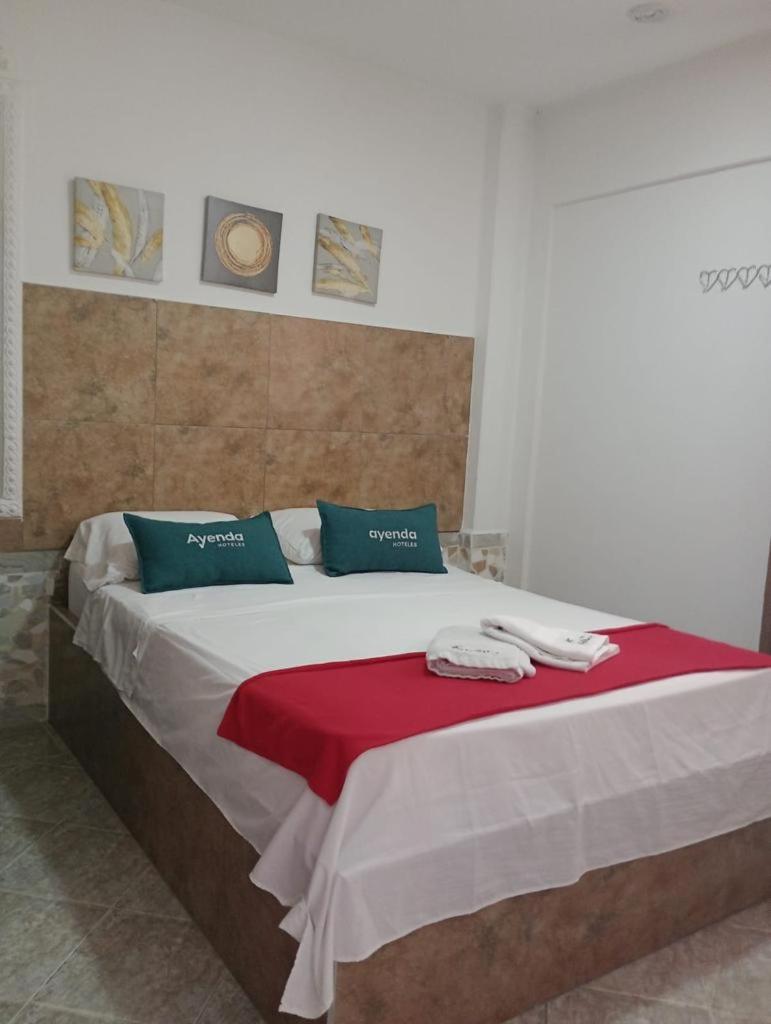 Hostal Kumbaya Santa Marta  Exteriör bild